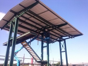 Fabricação e montagem de estruturas metálicas Fabricação e montagem de estruturas metálicas