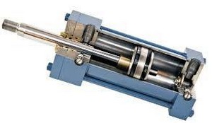 manutenção de pistão hidráulico