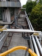 montagem de isolamento térmico em tubulação