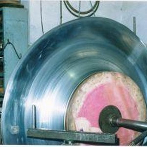 Repuxação de latão 