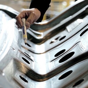 Refletor repuxado para pendentes Refletor repuxado para pendentes